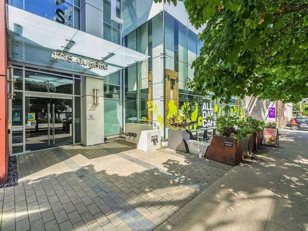 Listing Image 21