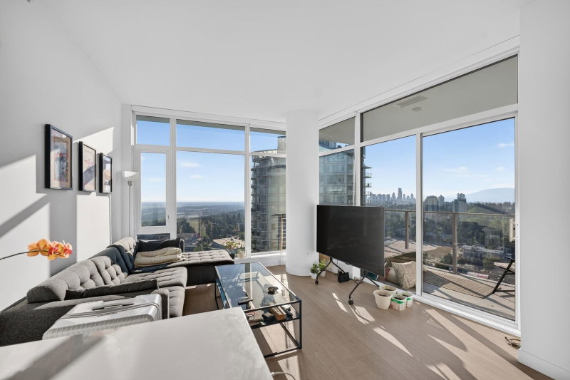 2604 - 7769 Park Crescent