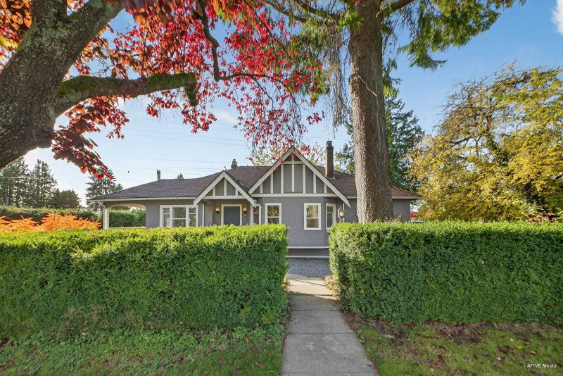 7561 Angus Drive