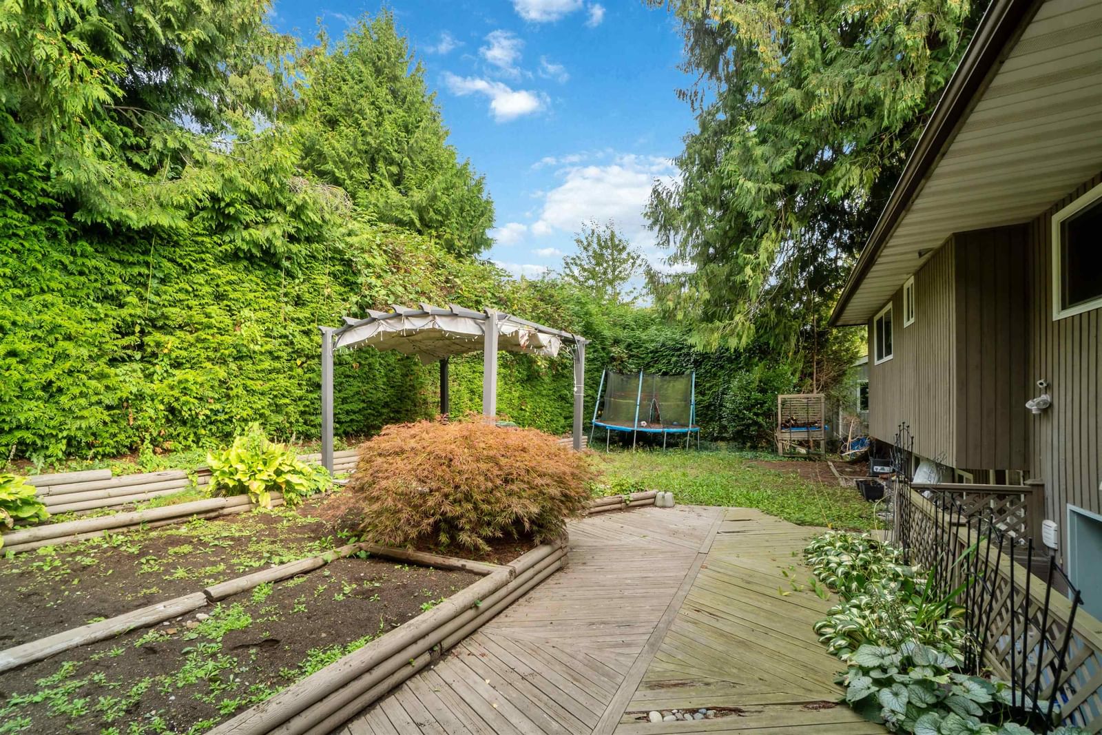 Listing Image 39