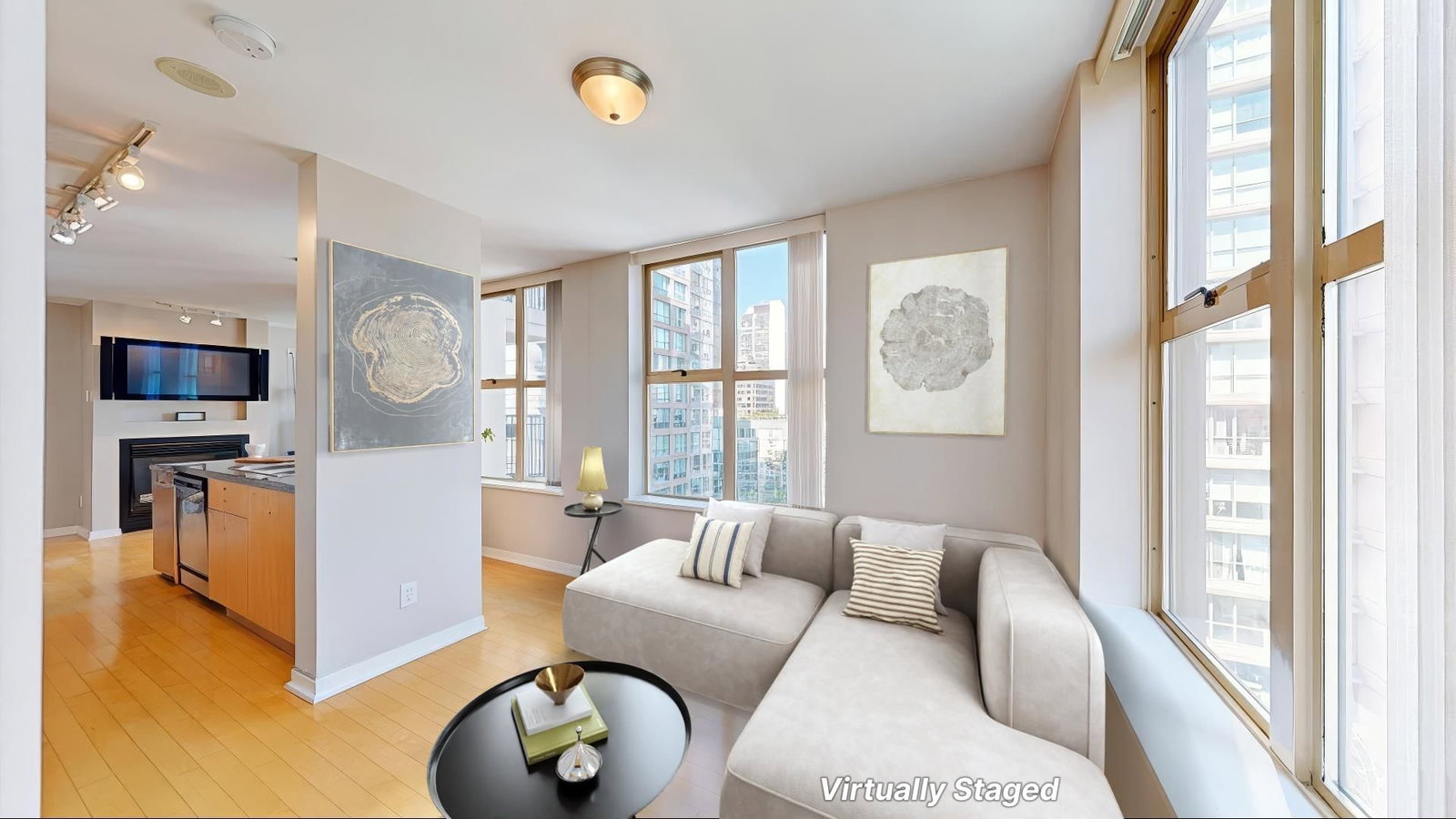 Listing Image 5