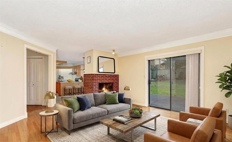 10446 Fraserglen Drive