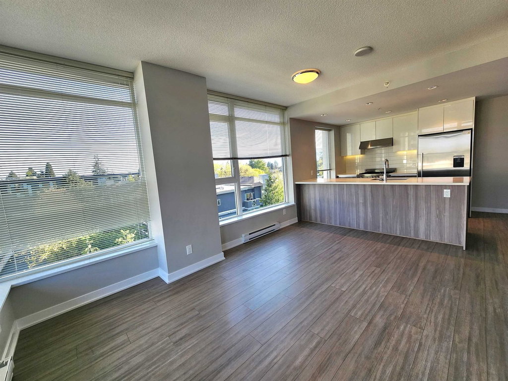 5xx - 4900 Lennox Lane 3