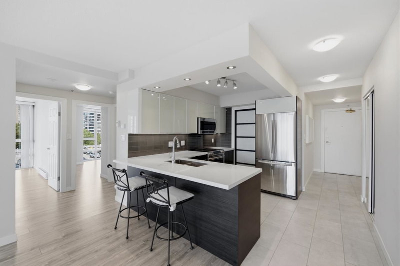 804 - 950 Cambie Street