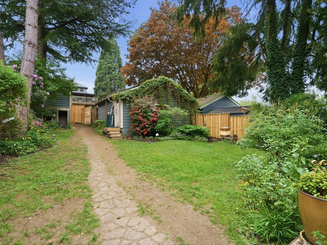 Listing Image 38
