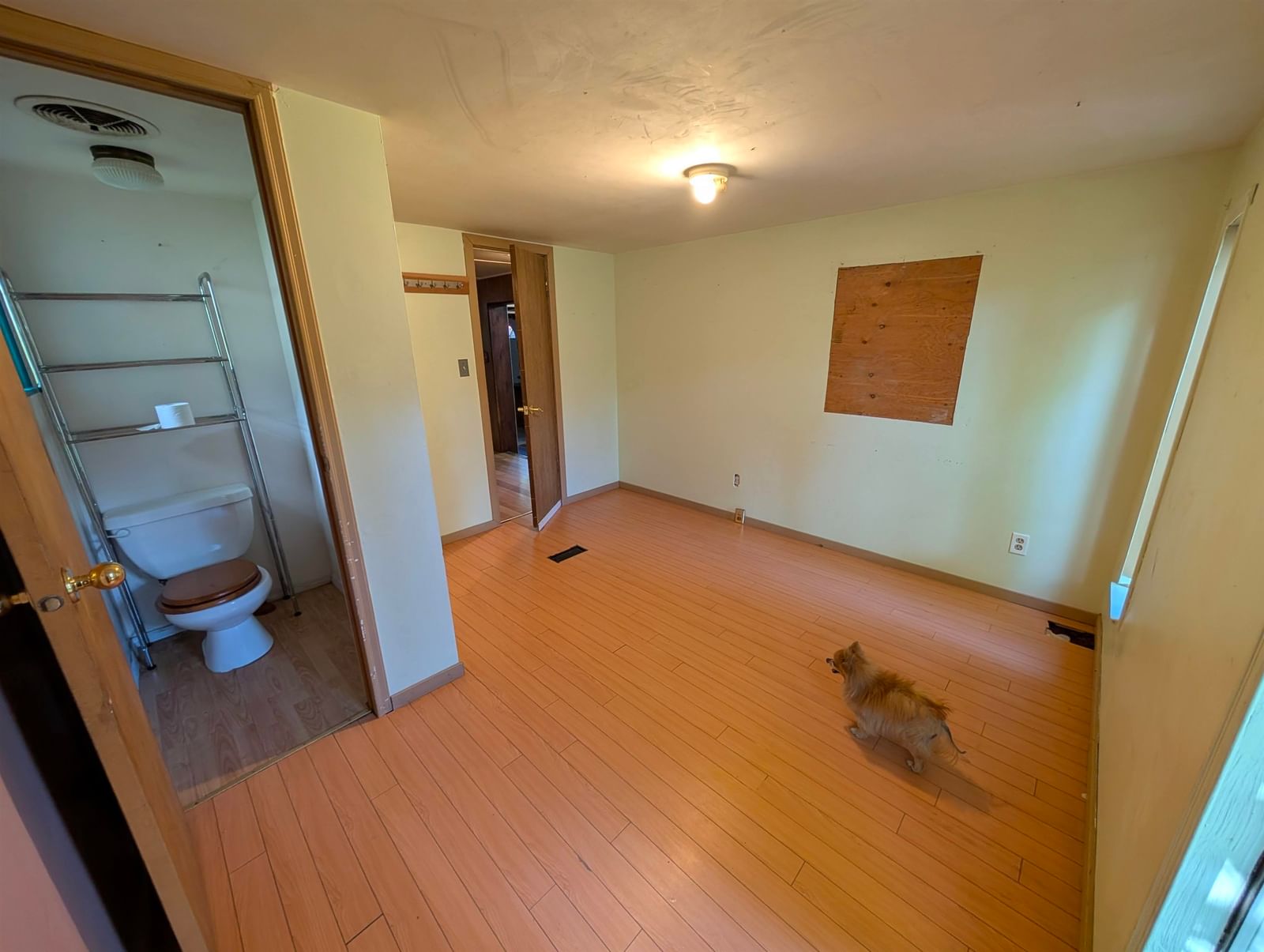 Listing Image 17
