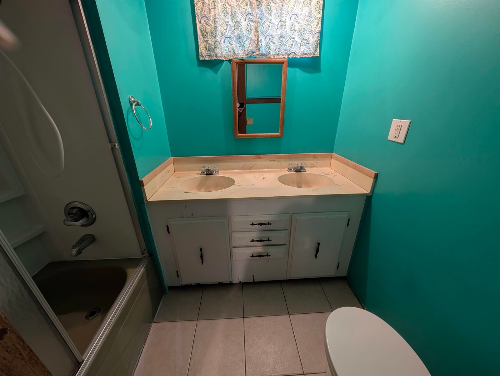 Listing Image 18