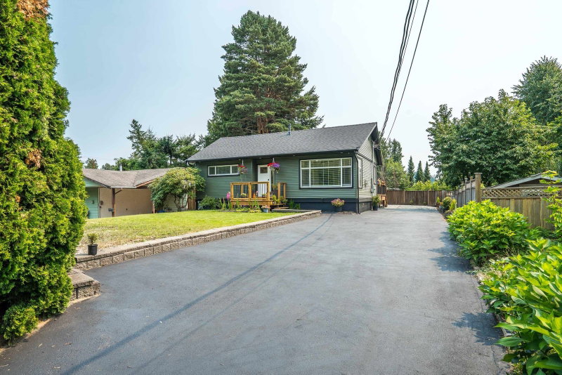 8364 Cade Barr Street