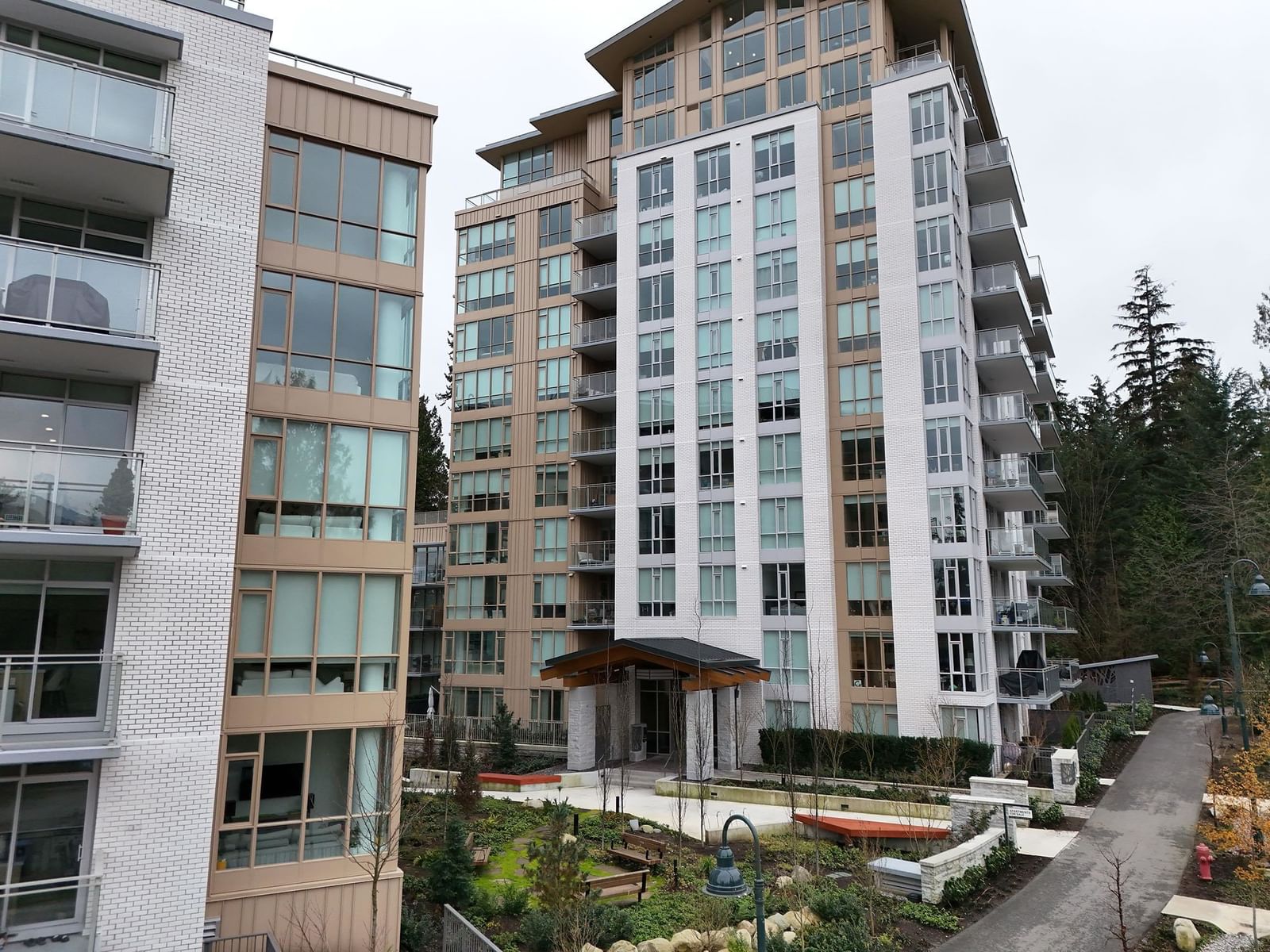 Listing Image 21