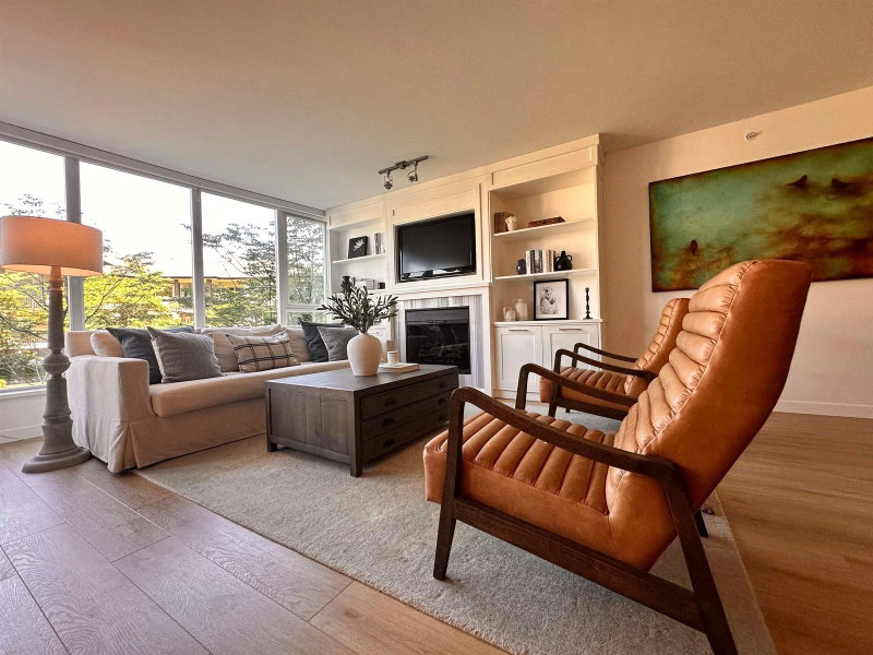 303 - 660 Nootka Walk