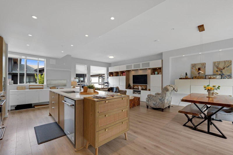 41238 Highline Place