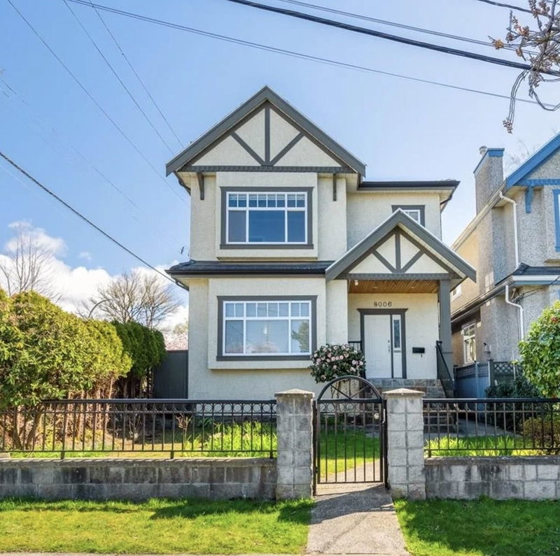 MF - 8006 Cartier Street