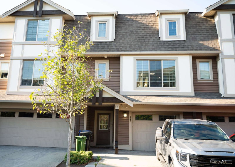 17 - 45025 Wolfe Road