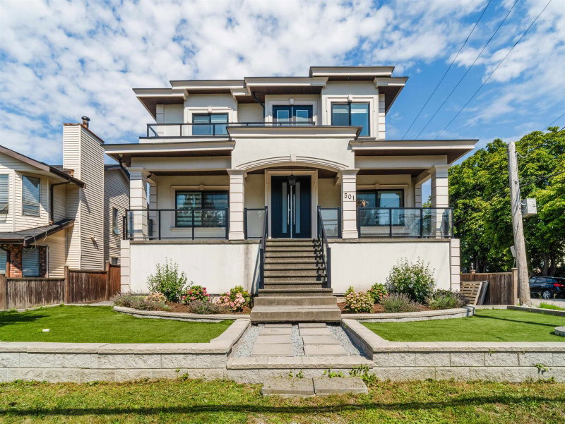 501 Ewen Avenue