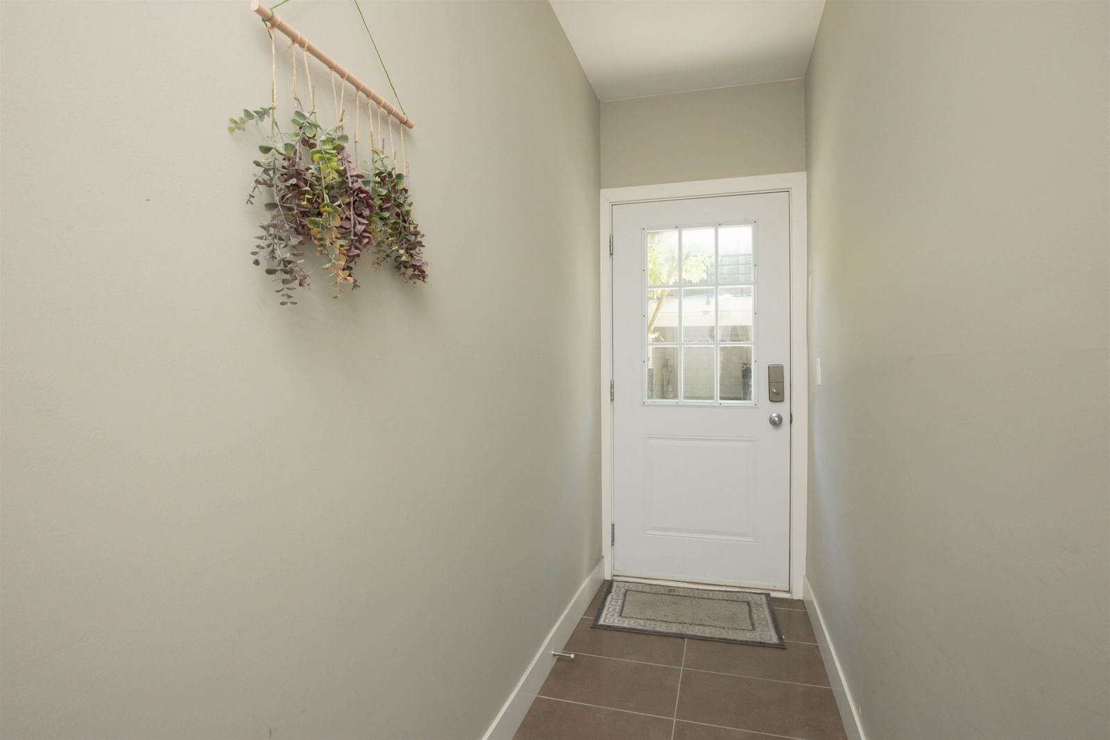 Listing Image 28