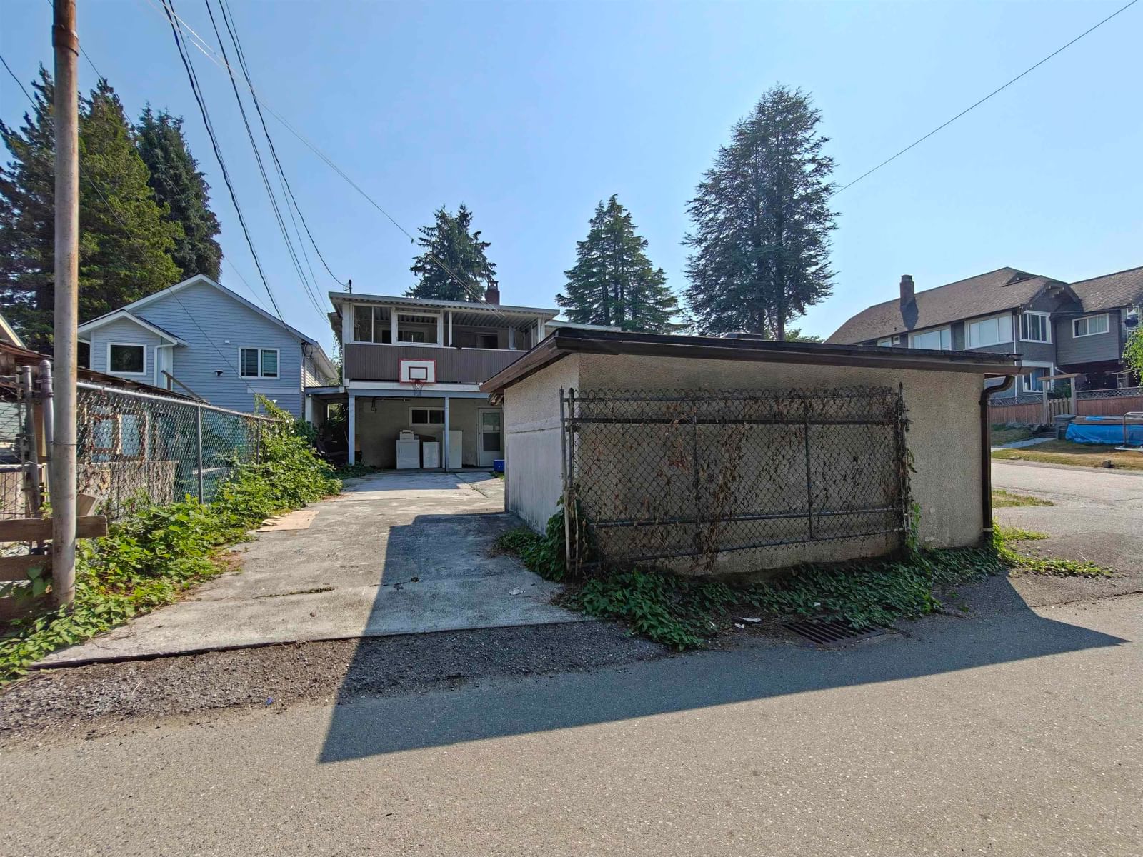 Listing Image 10