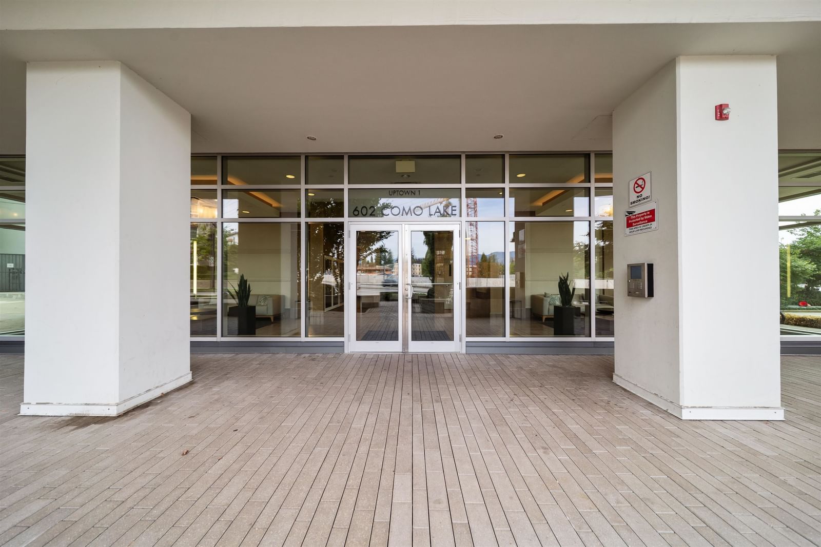 Listing Image 17