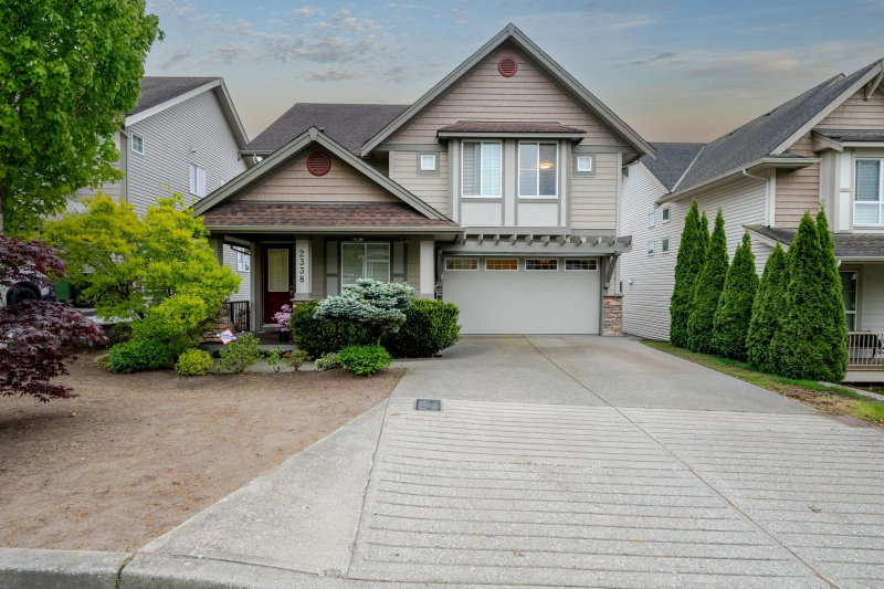 2338 Chardonnay Lane