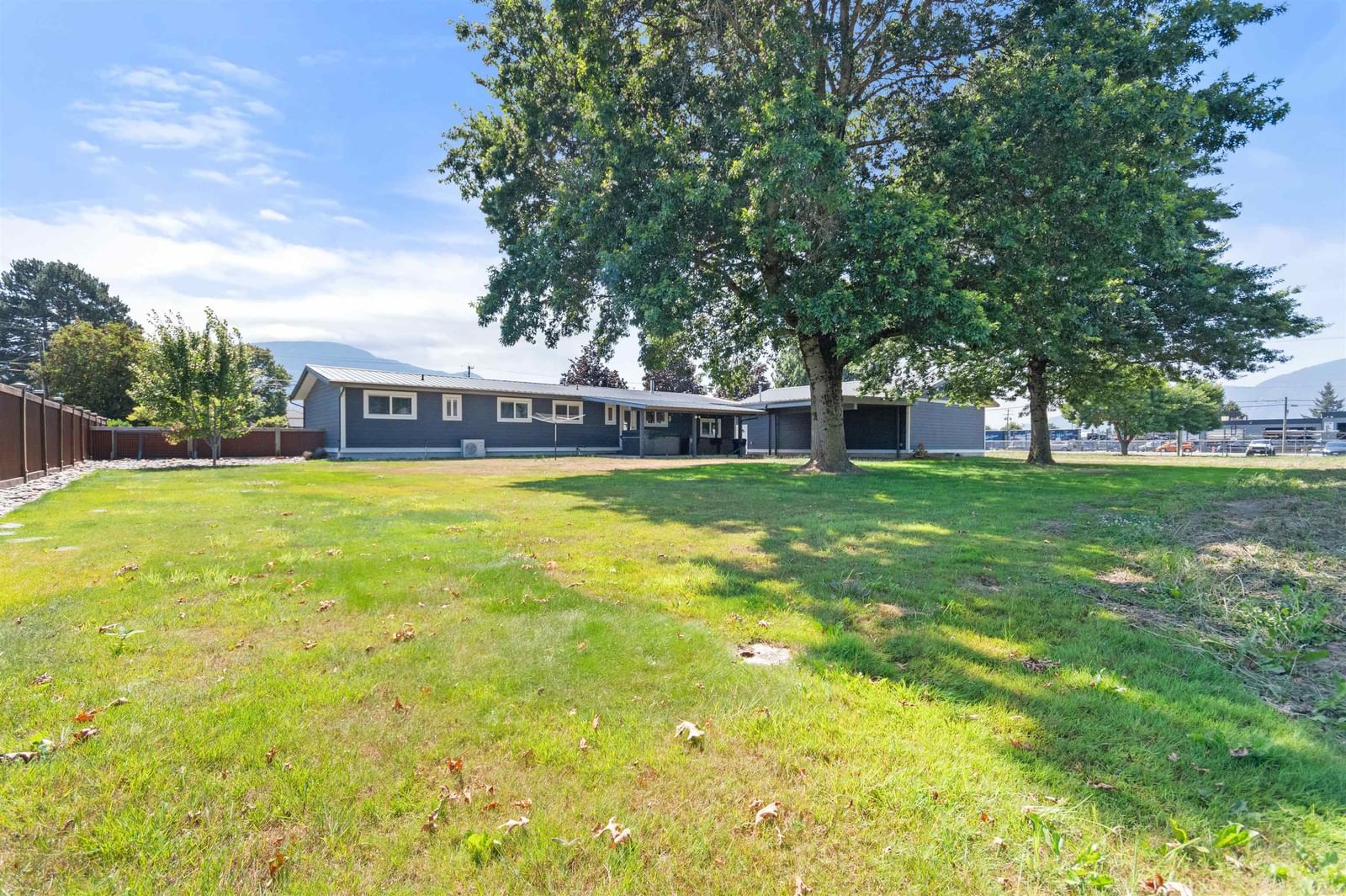 Listing Image 35