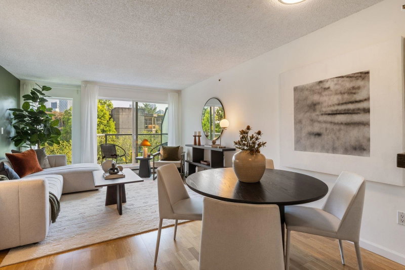 8 - 1355 4th Avenue W