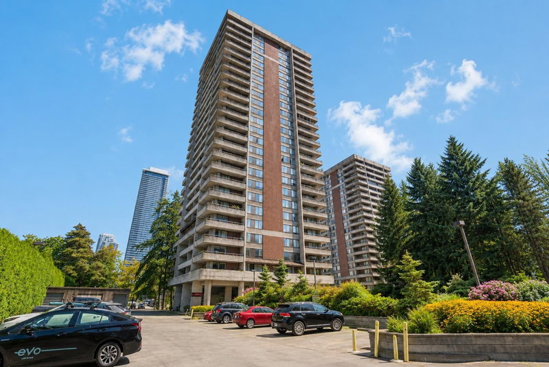1701 - 3755 Bartlett Court