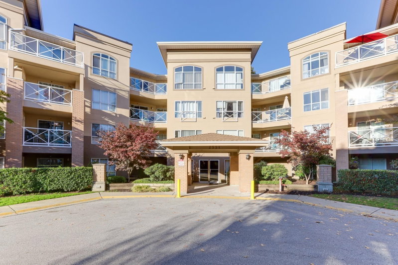 315 - 2551 Parkview Lane