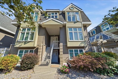 729 7th Avenue W
