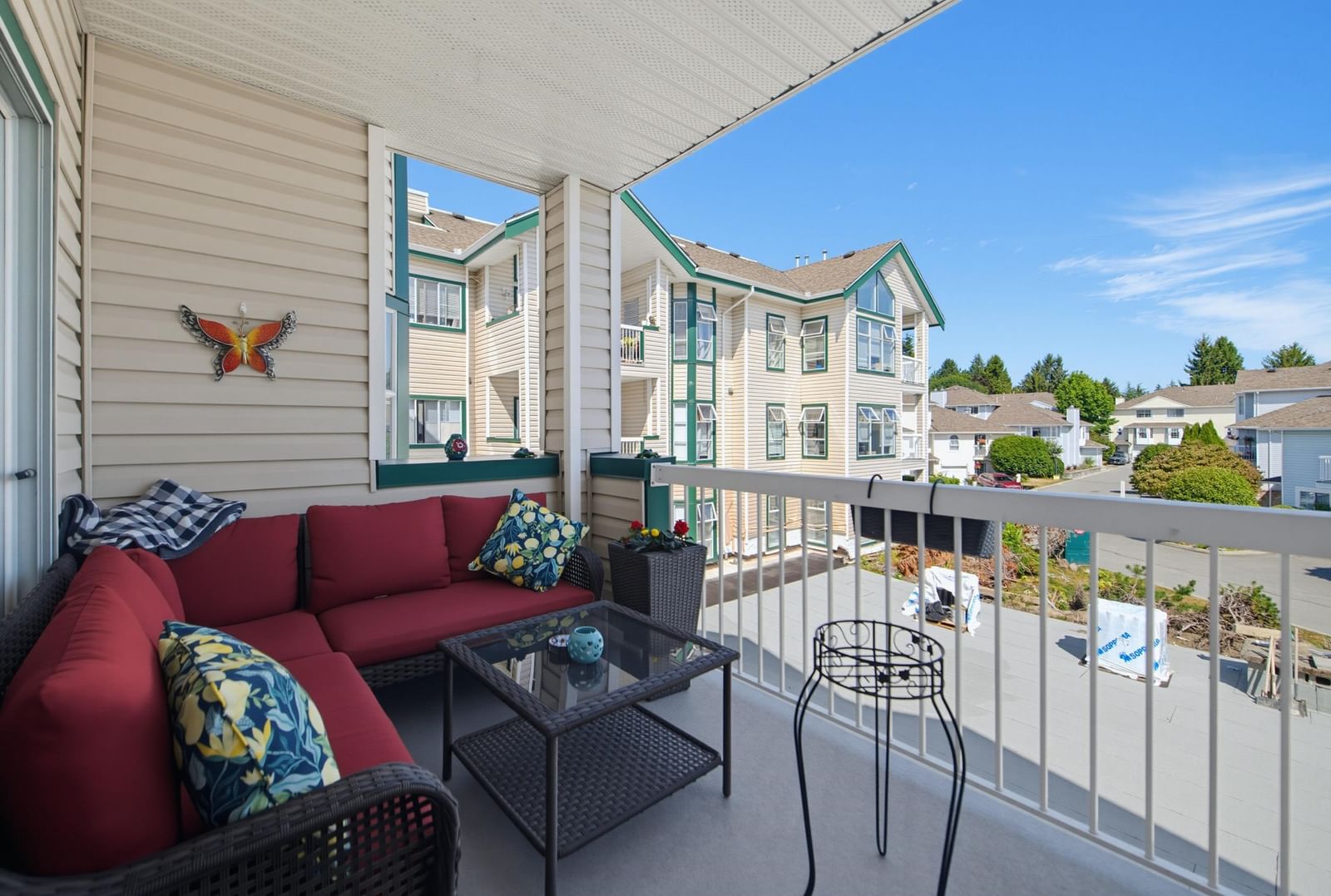Listing Image 19