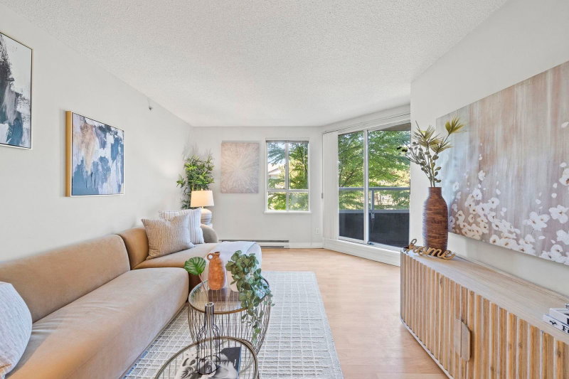 406 - 3489 Ascot Place