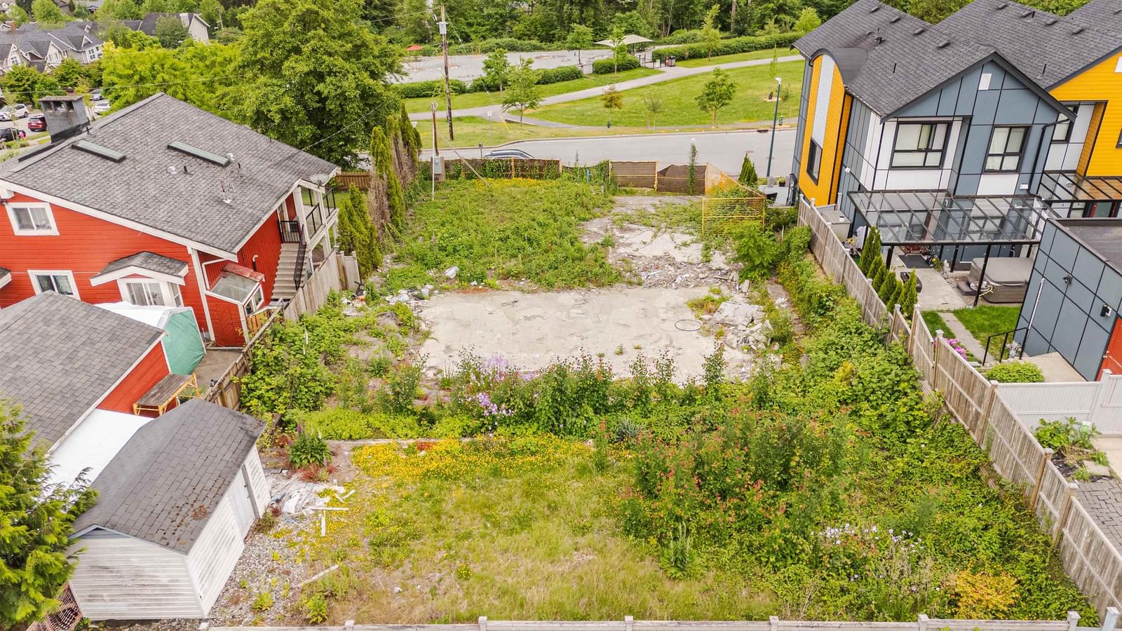 Listing Image 12