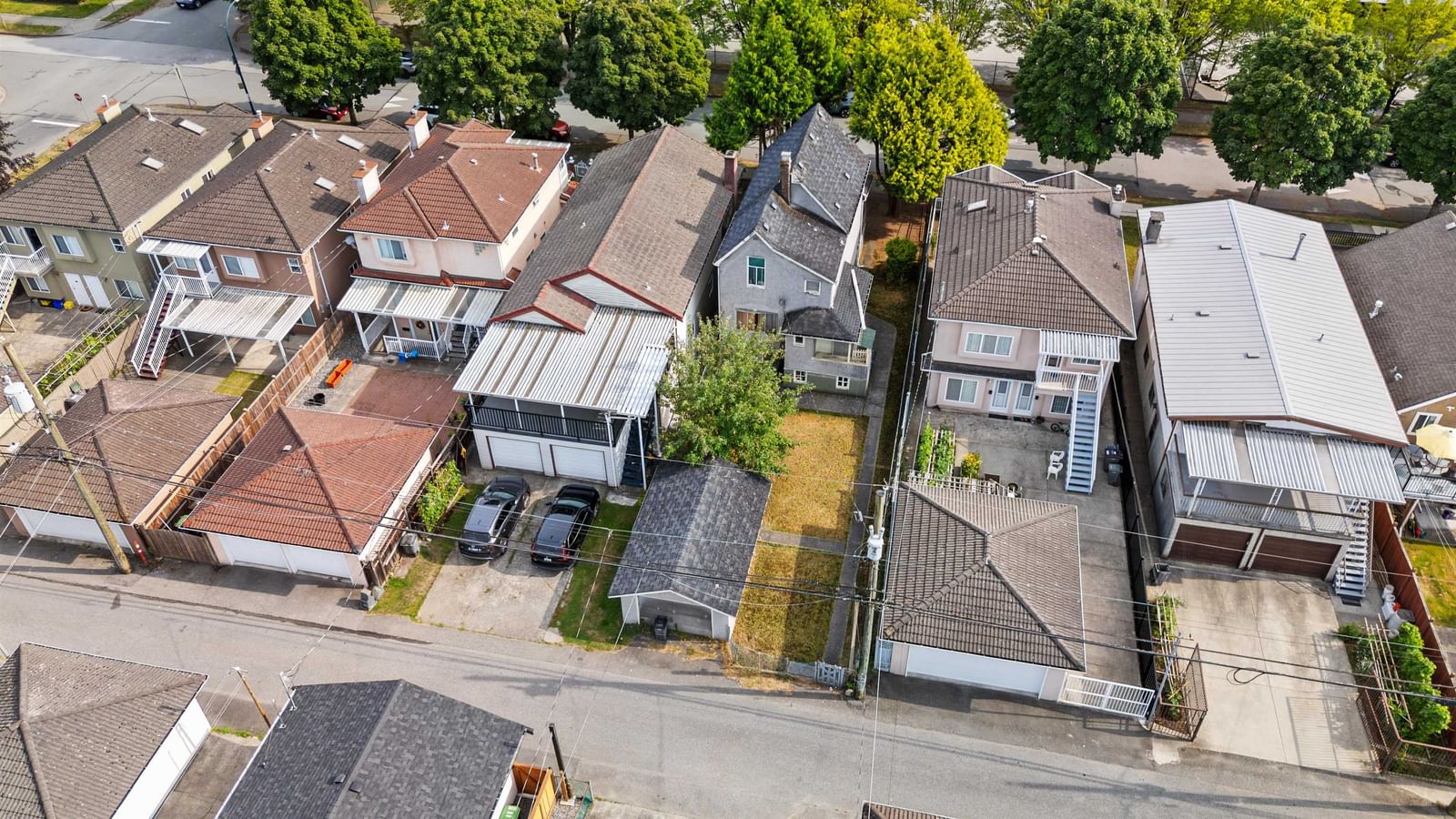 Listing Image 13