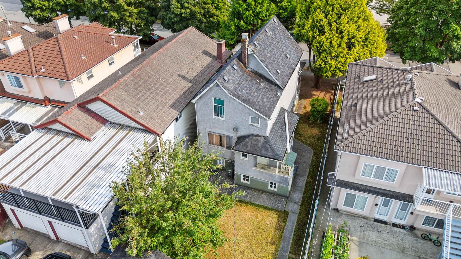 Listing Image 14