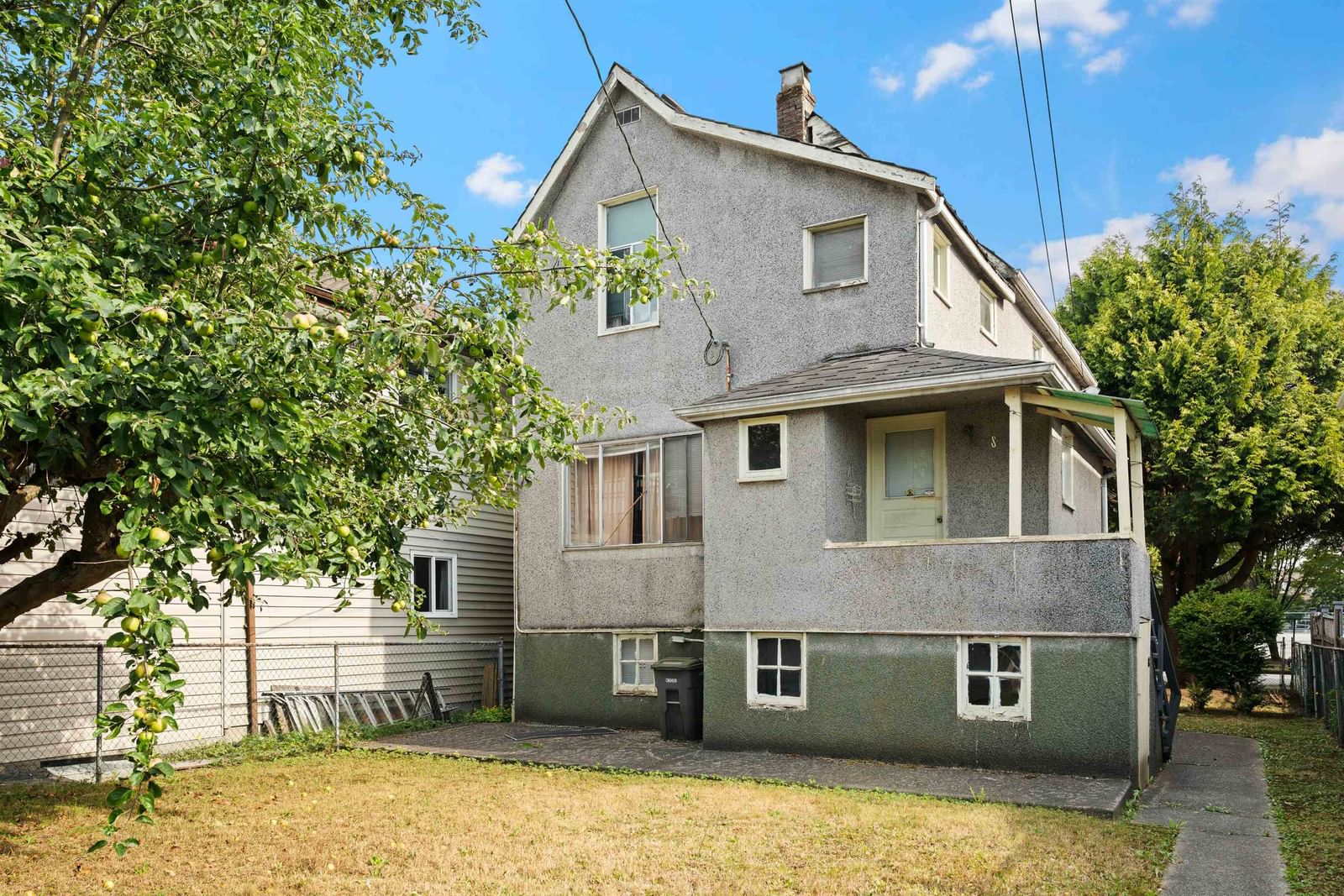Listing Image 6