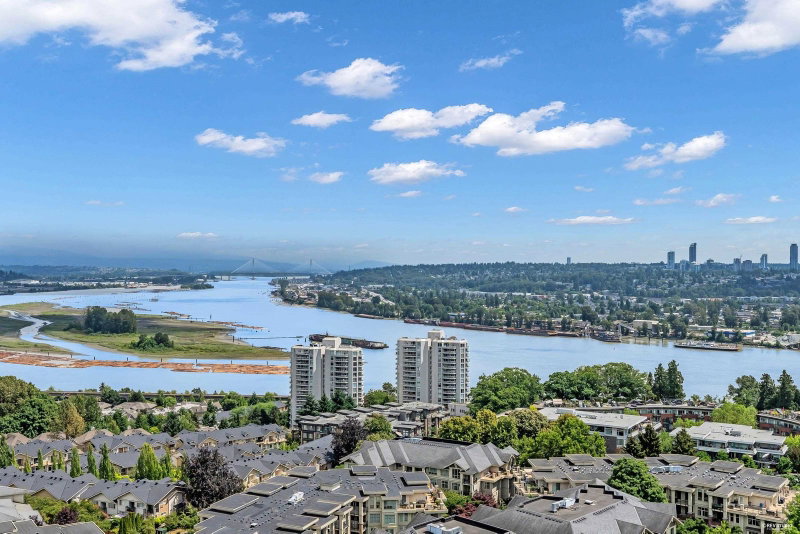 1805 - 280 Ross Drive