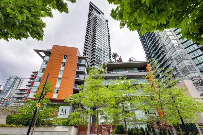 1207 - 1372 Seymour Street
