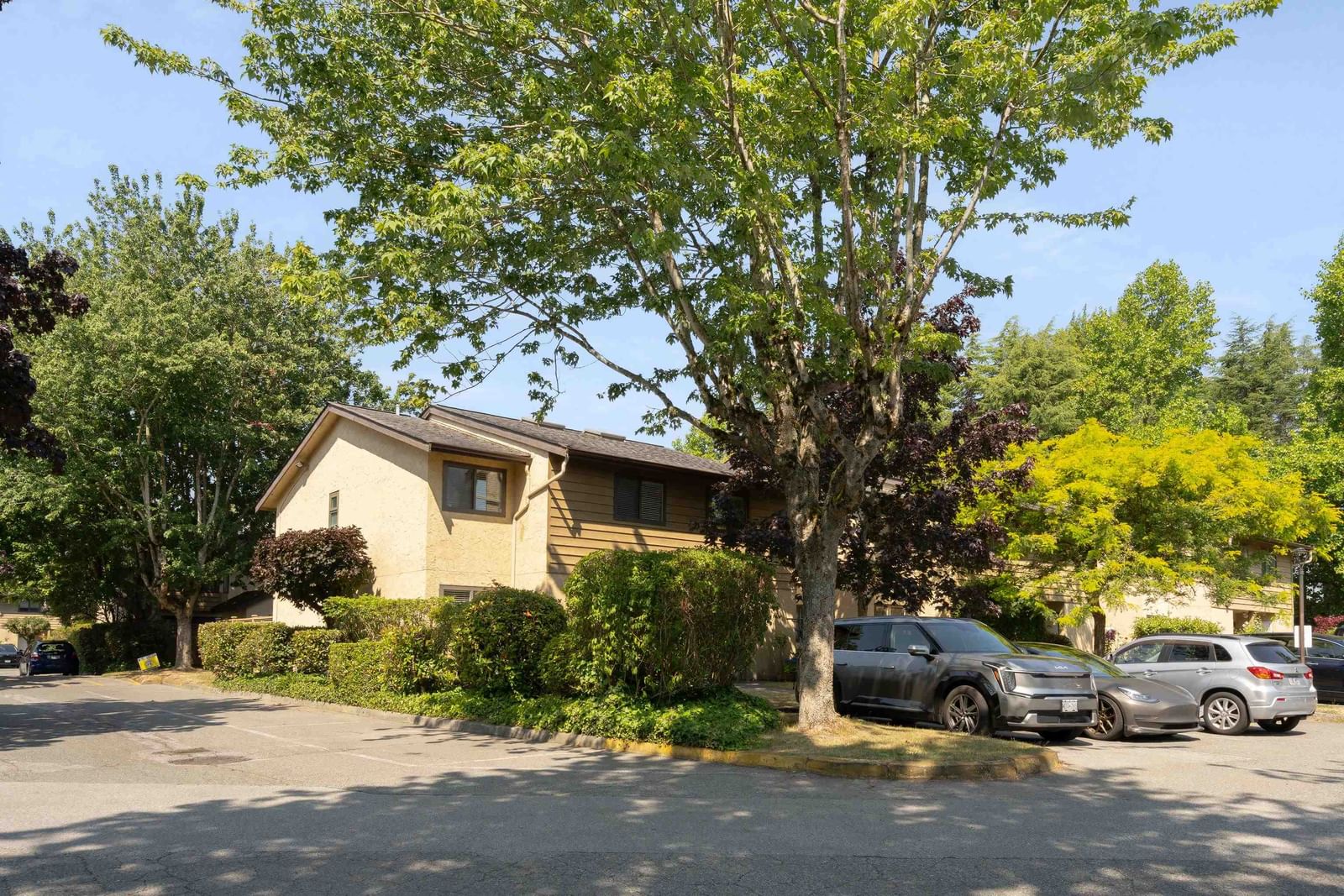Listing Image 27
