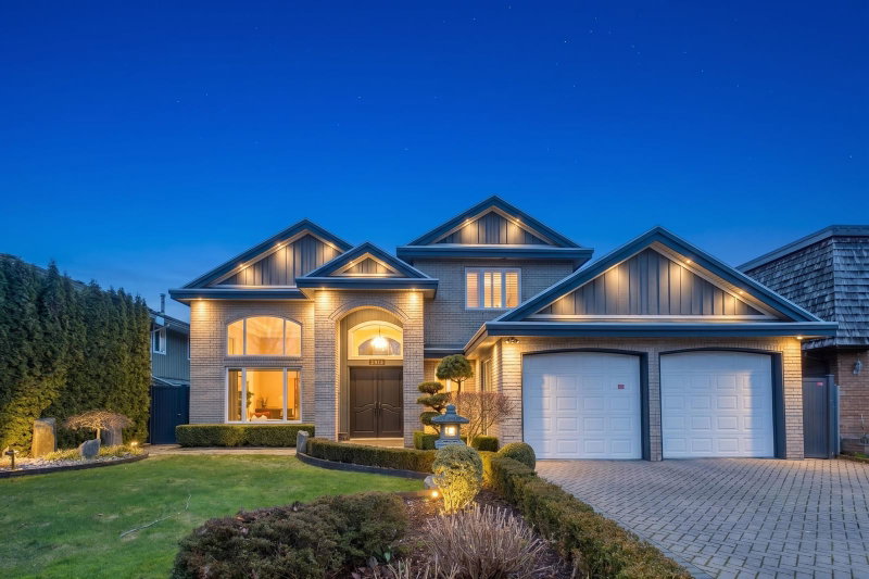 7371 Manning Court