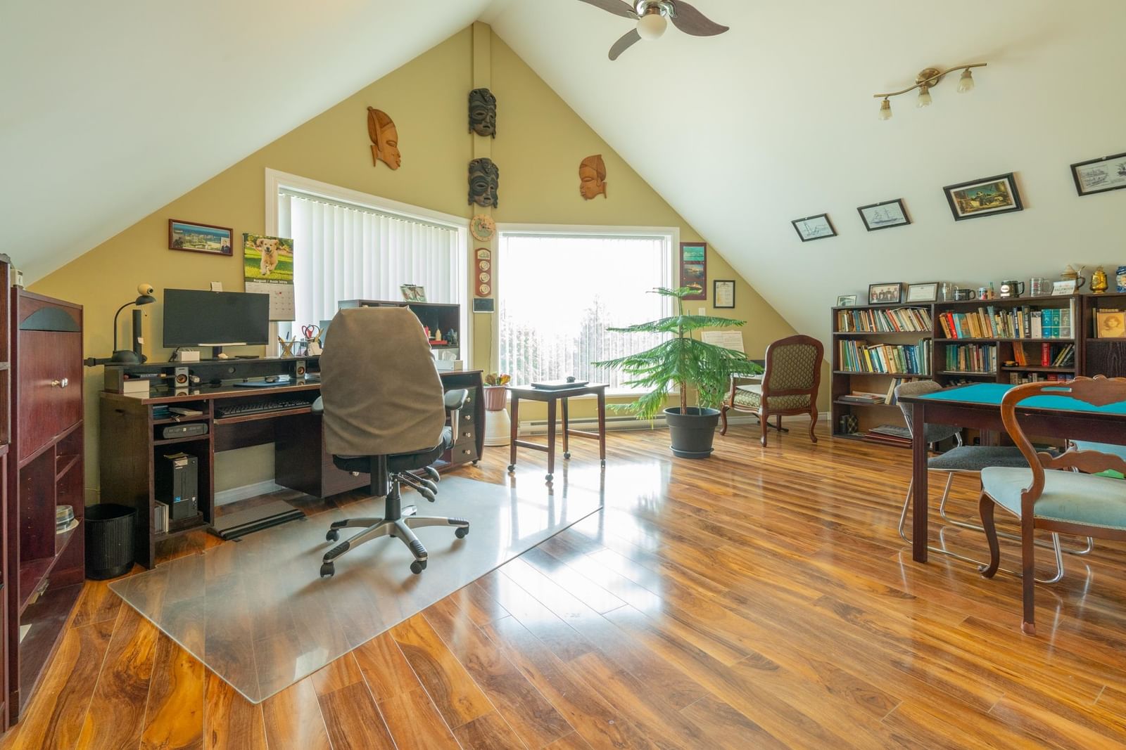 Listing Image 15