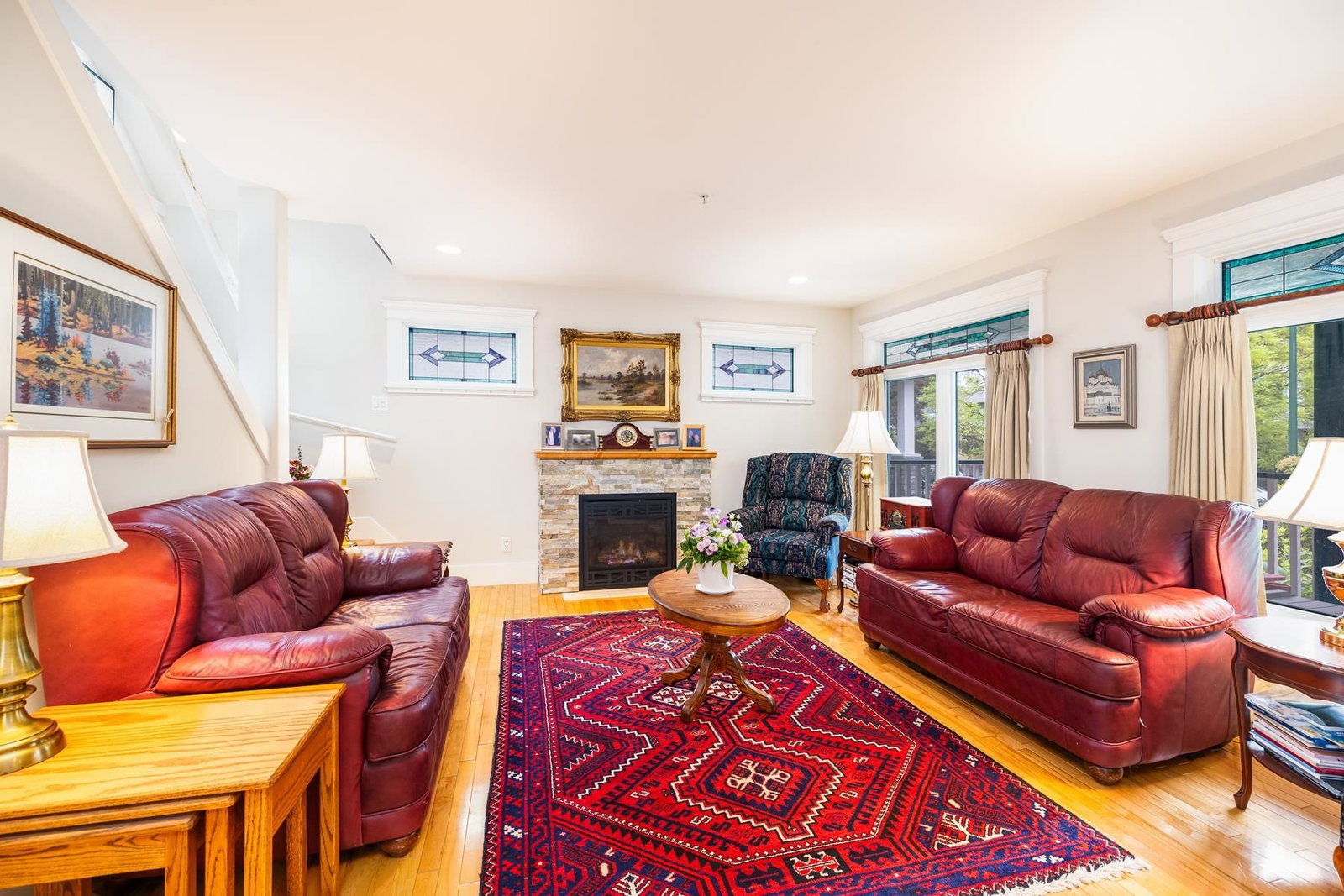 Listing Image 8