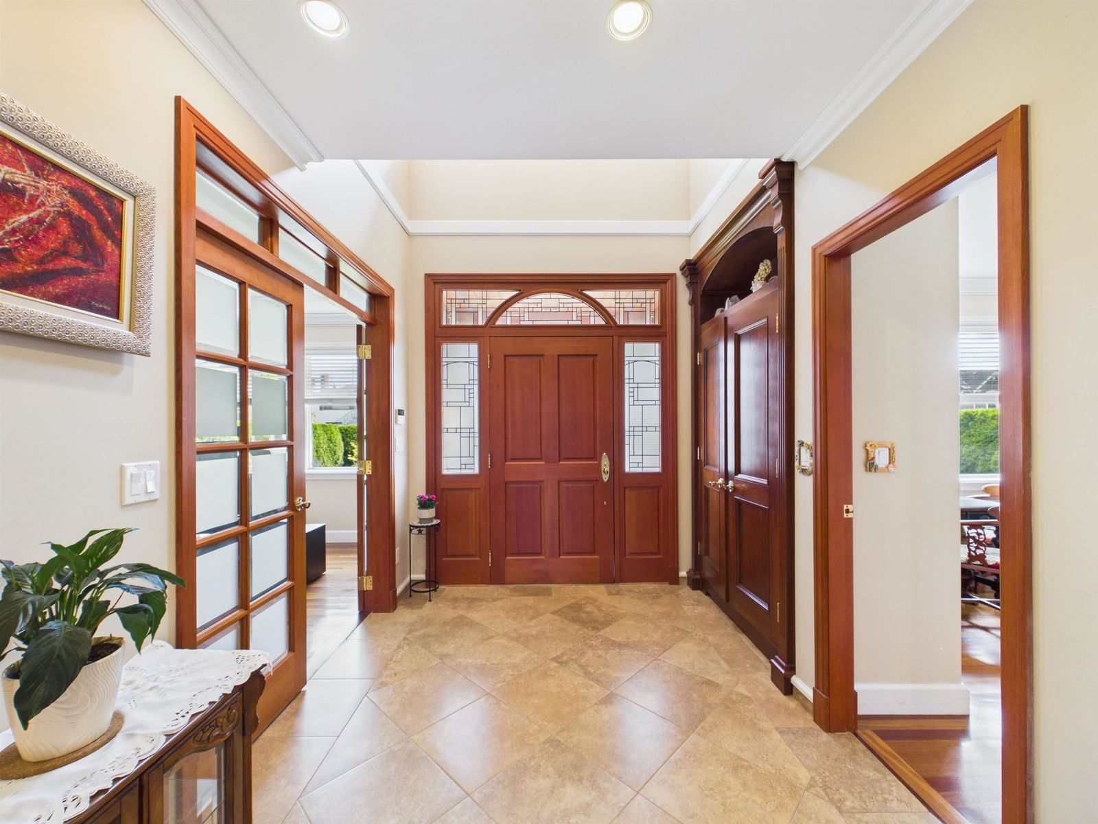 Listing Image 4