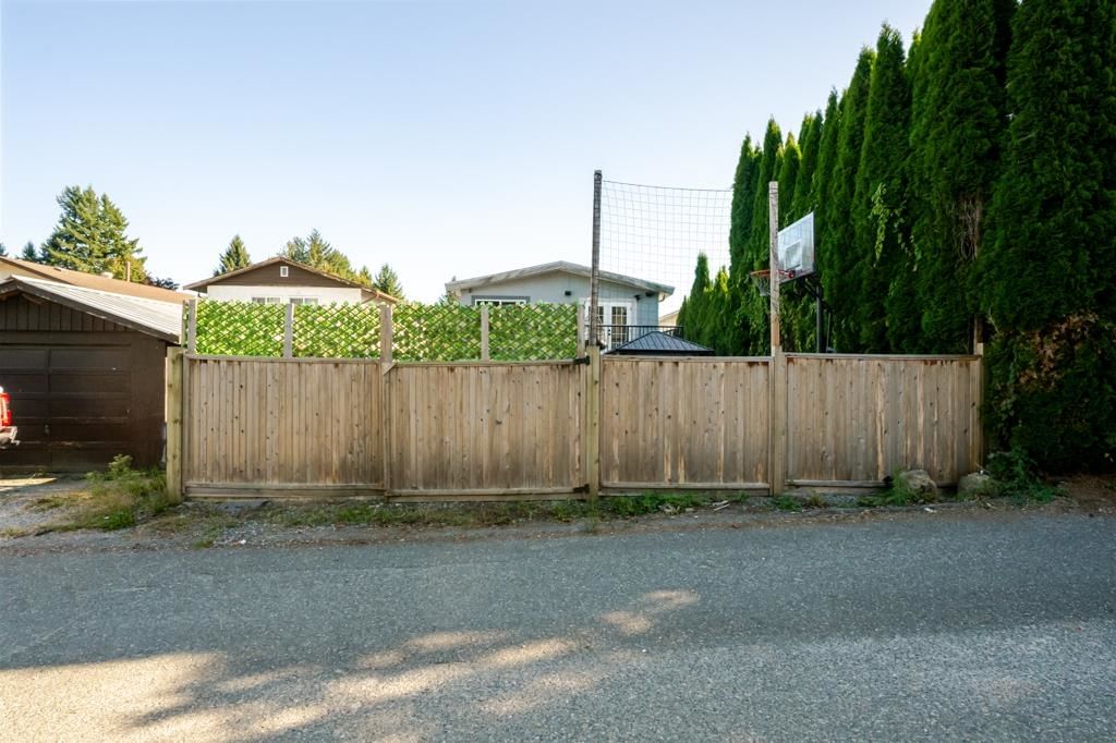 Listing Image 40