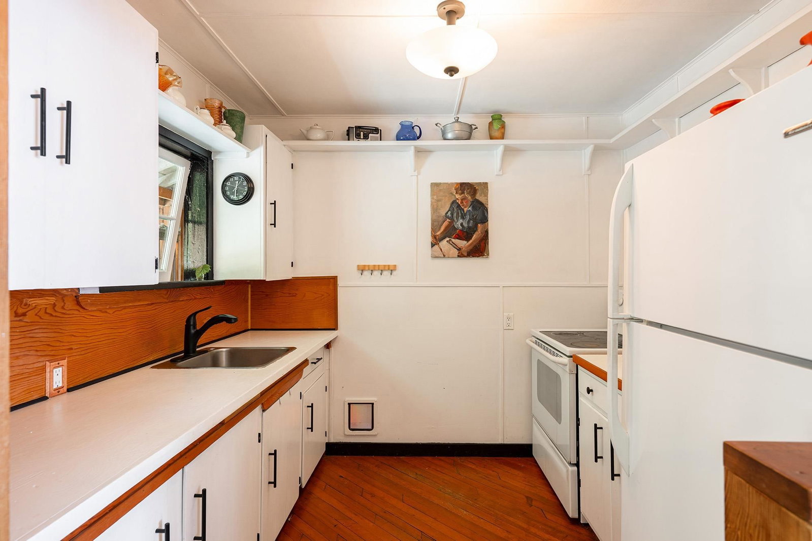 Listing Image 13