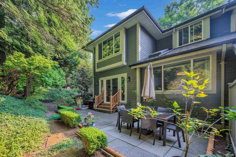 9 - 181 Ravine Drive