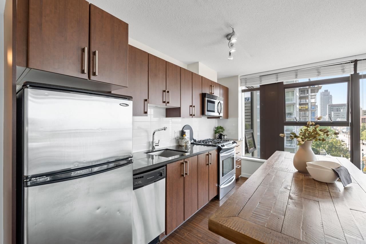 Listing Image 13