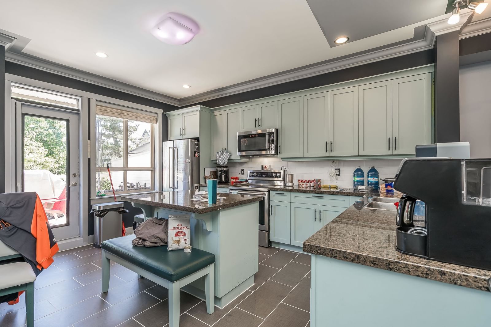 Listing Image 9