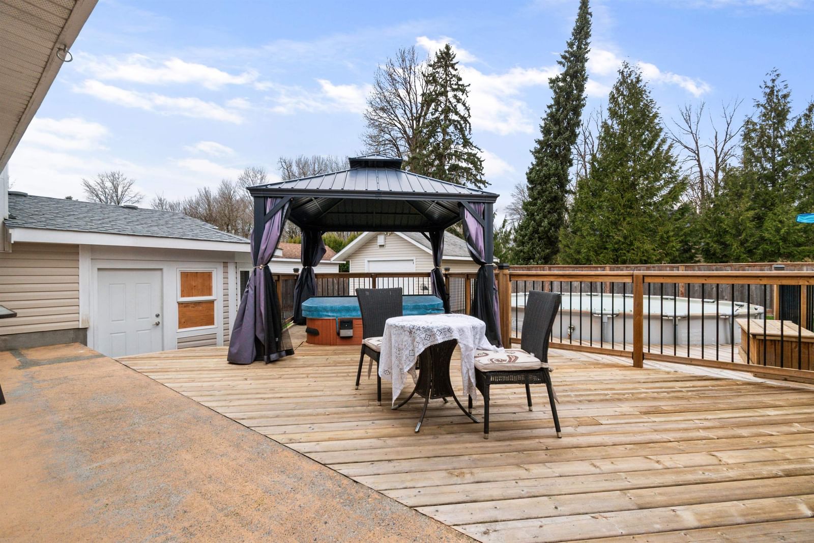 Listing Image 32