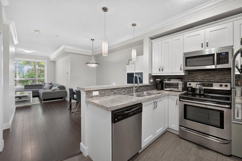 218 - 13897 Fraser Highway