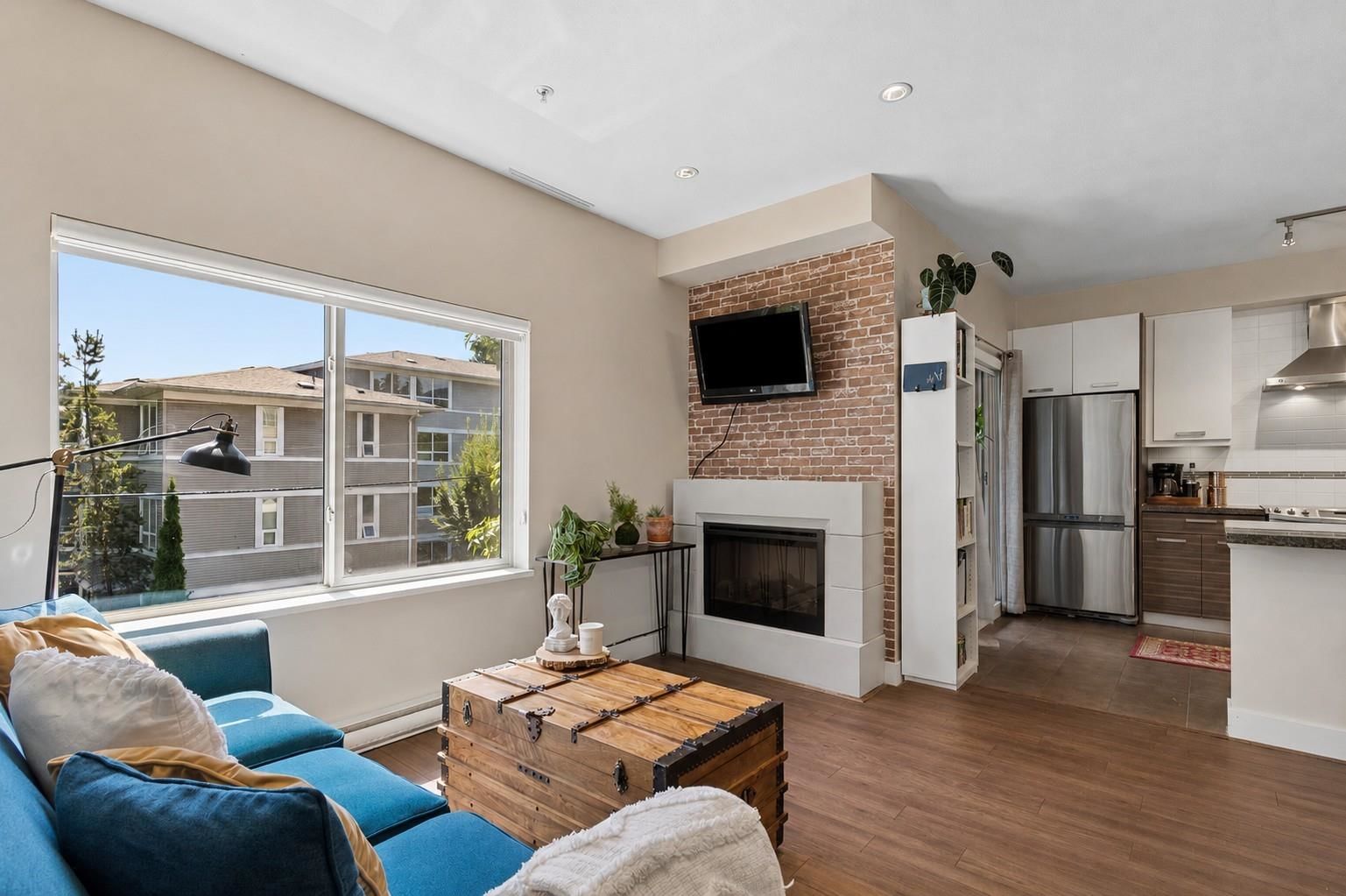 Photo of home at 1273 Marine