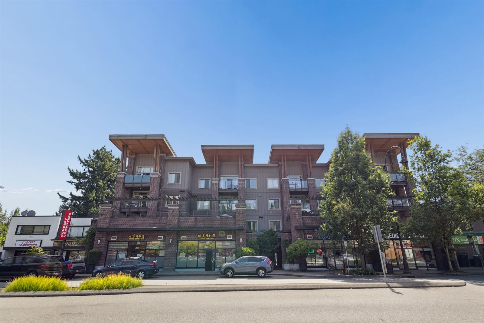 Listing Image 15