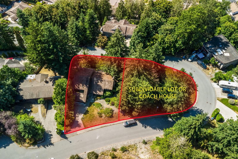2704 St. Moritz Way